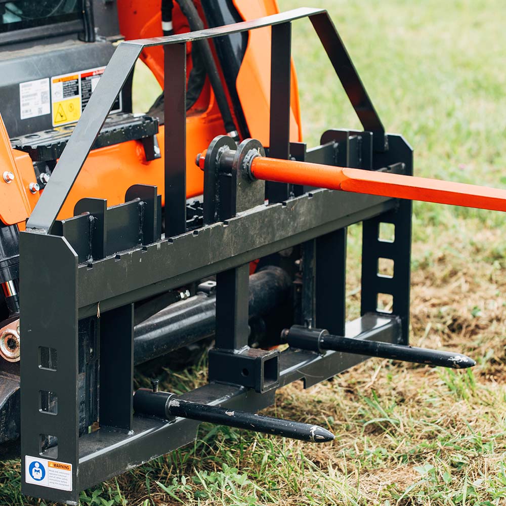 Standard Series Hay Frame Attachment | 32" Main Spear + 17.5" Stabilizers