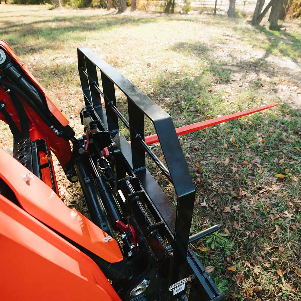 Pro Series Extra Wide Hay Frame Attachment | 60" / Frame + 32" Spear - view 9
