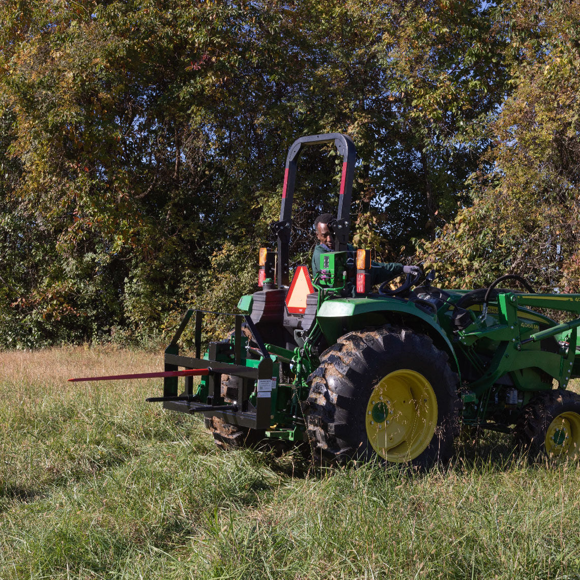 Standard Series 3 Point Hay Frame Attachment Fits Cat I & II Tractors - Hay Bale Spear Length: 32" Main Spear + 17.5" Stabilizers | 32" Main Spear + 17.5" Stabilizers