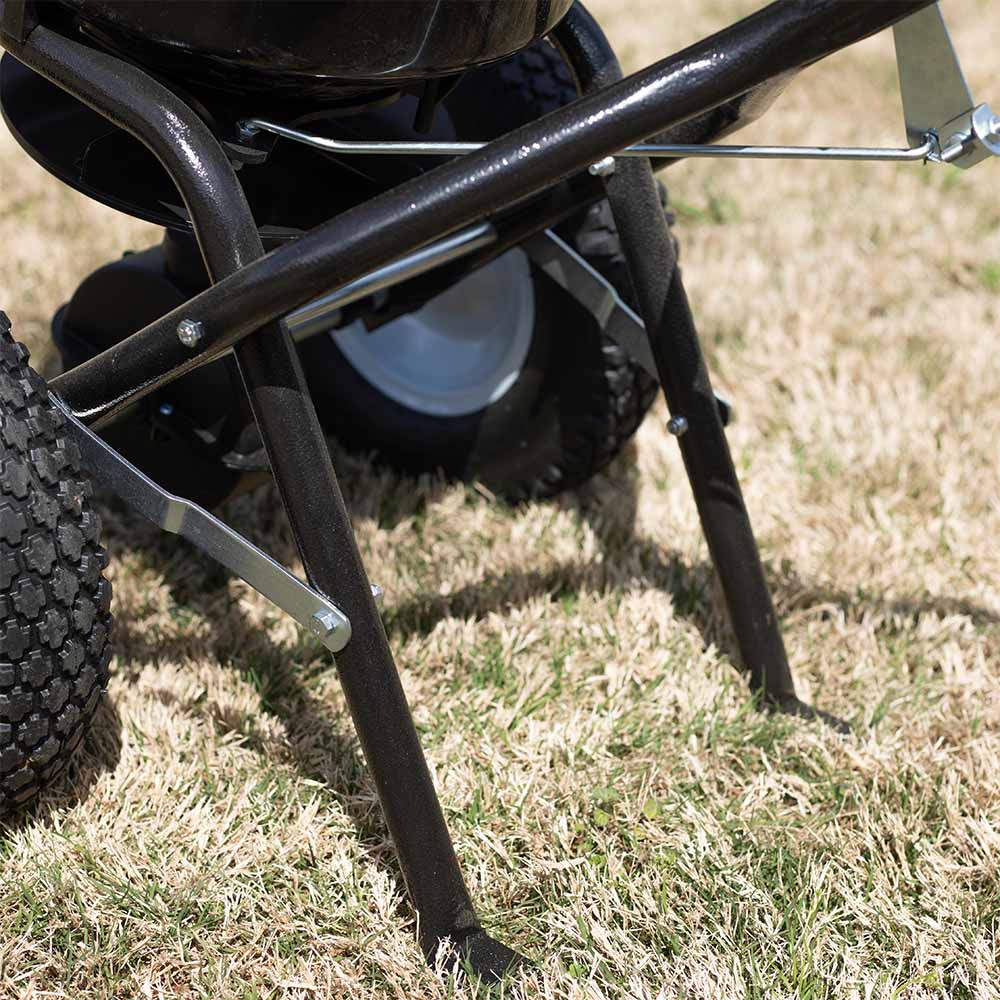 50 LB Professional Broadcast Spreader - view 11