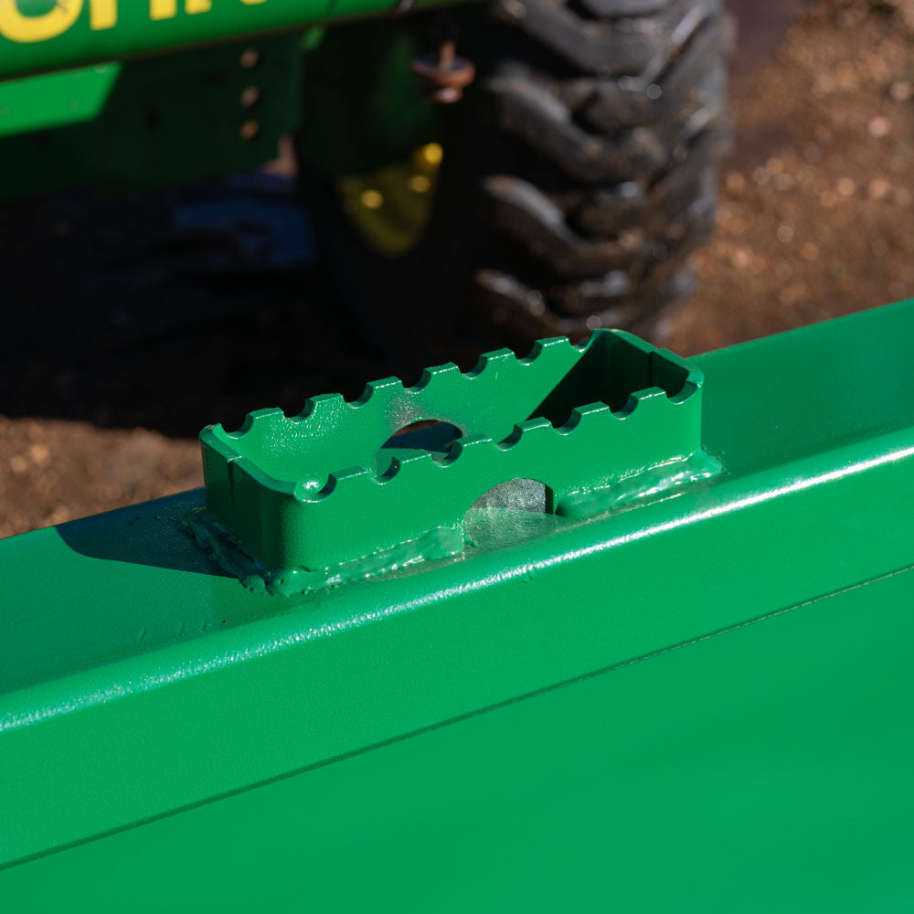 SCRATCH AND DENT - 48-in Bucket Attachment 3/16-in Thick Fits John Deere Hook And Pin Tractors - FINAL SALE - view 6