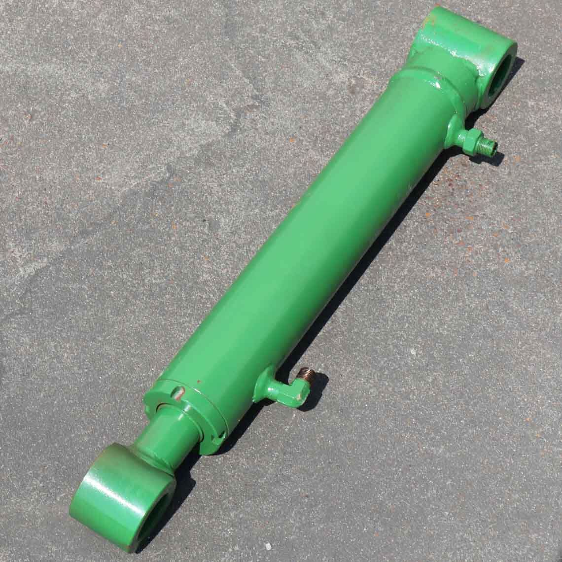 SCRATCH AND DENT - Replacement Cylinder For Titan Grapple Rakes That Fit John Deere - FINAL SALE - view 4