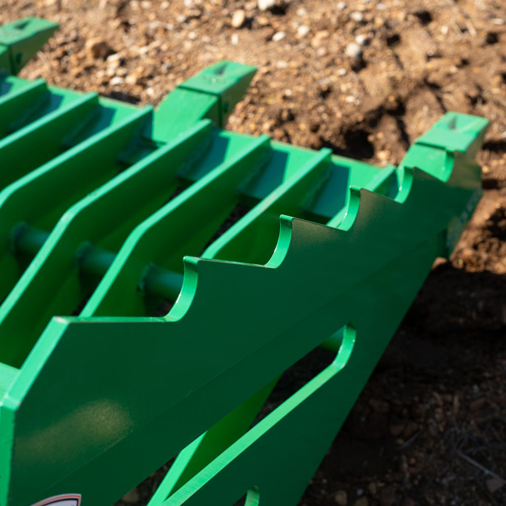 Fine Grade Skeleton Rock Bucket with Teeth Fits John Deere Tractors | 5' - view 14