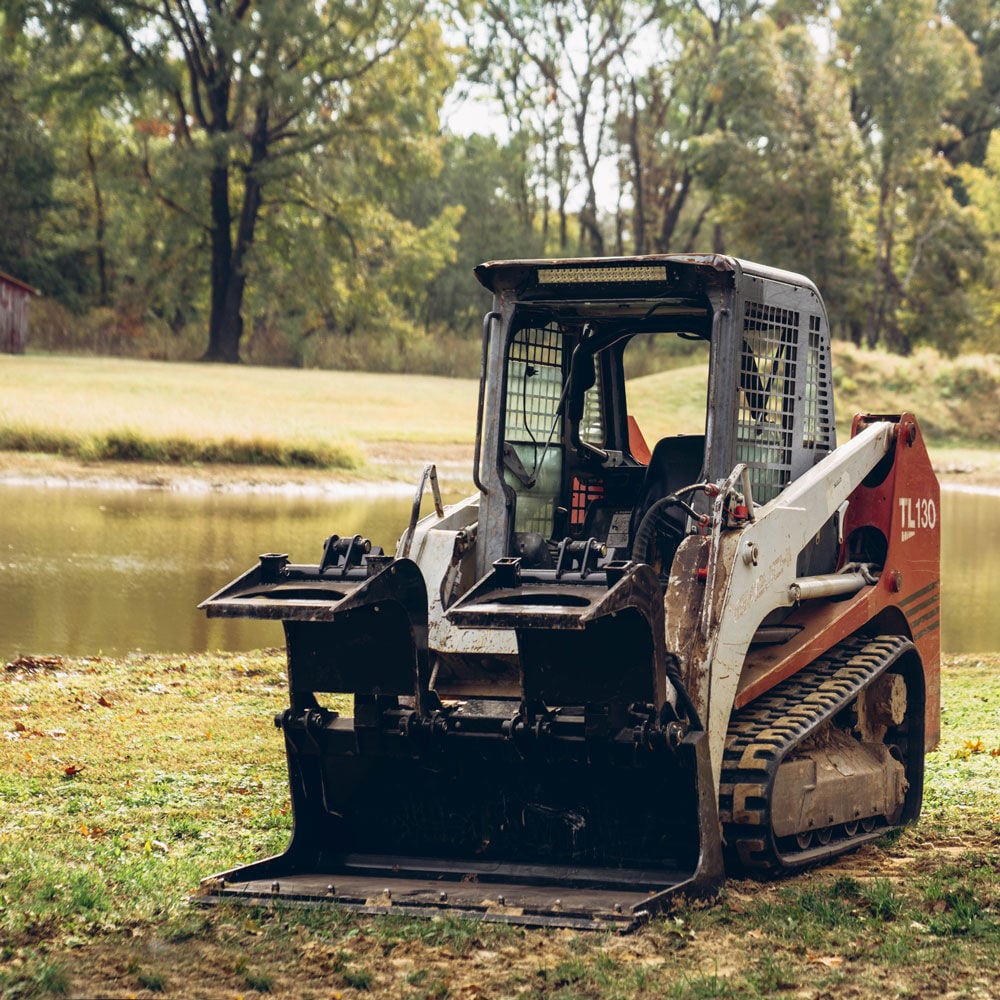 SCRATCH AND DENT - Titan 84-in Demolition Grapple Bucket - FINAL SALE