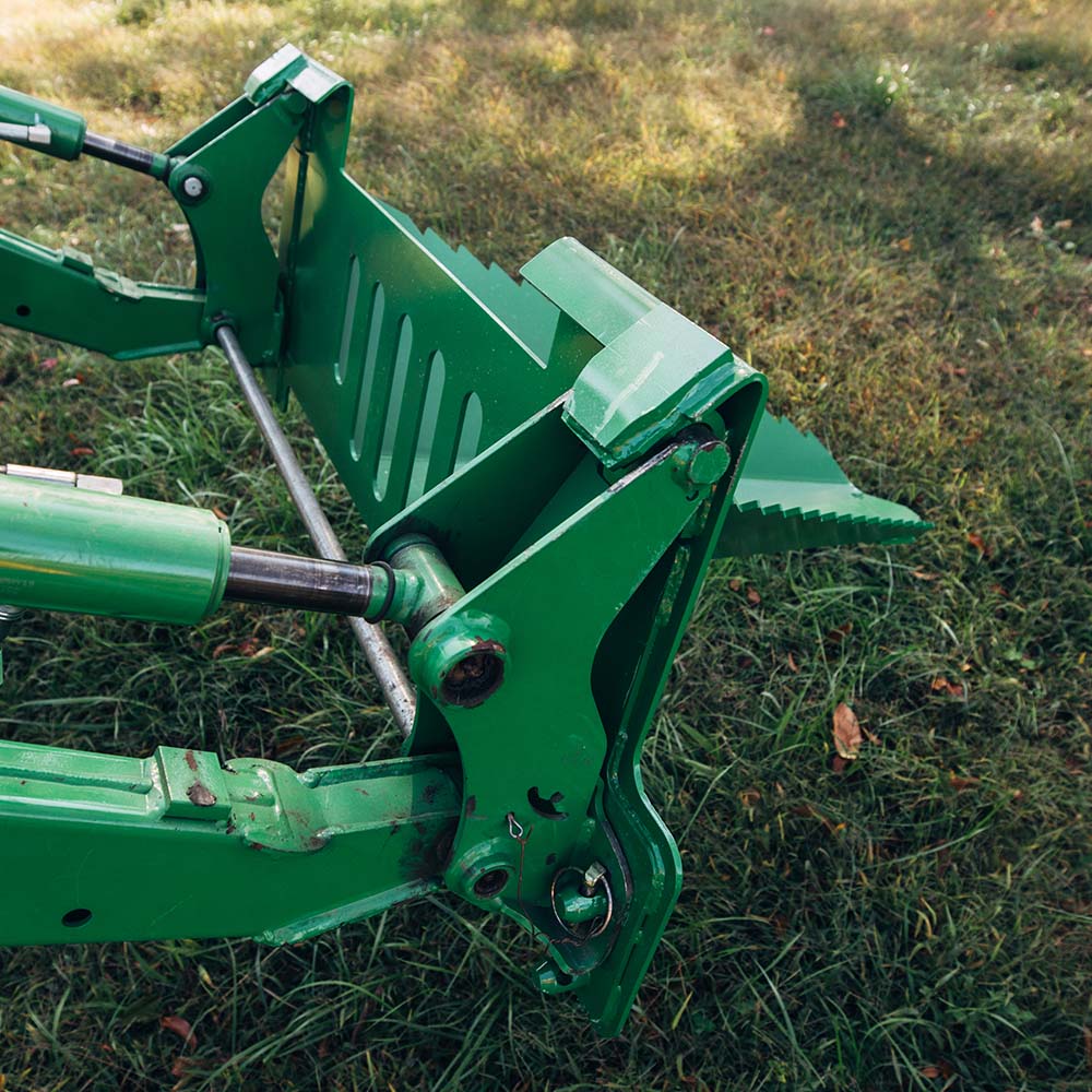 Economy Series Stump Bucket Fits John Deere Tractors - view 11