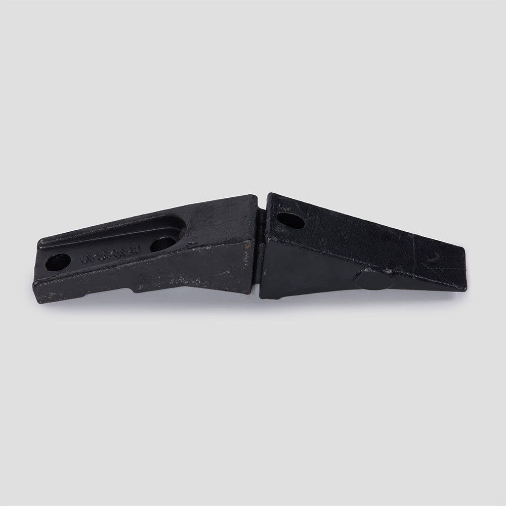 Bobcat Style 6737322Y Bucket Tooth Assembly | Titan Attachments