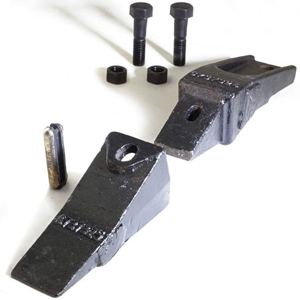 7 Bucket Teeth Assembly 6737322Y Bobcat Style Bolt on Flush Mount Pin ...