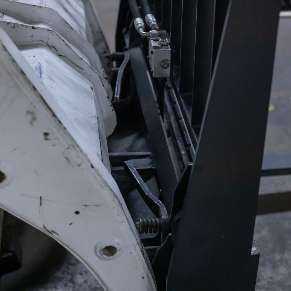 Standard Series Adjustable Hydraulic Pallet Fork Frame - view 7