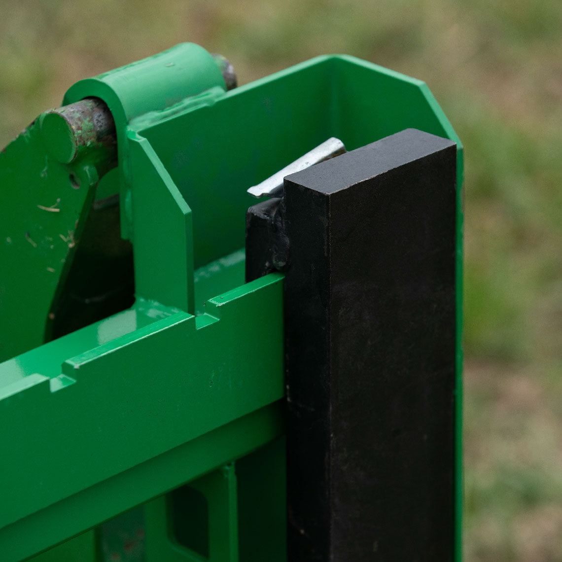 Economy Series Pallet Fork Frame Attachment, Fits John Deere Tractors | Frame + 42" Blades - view 13