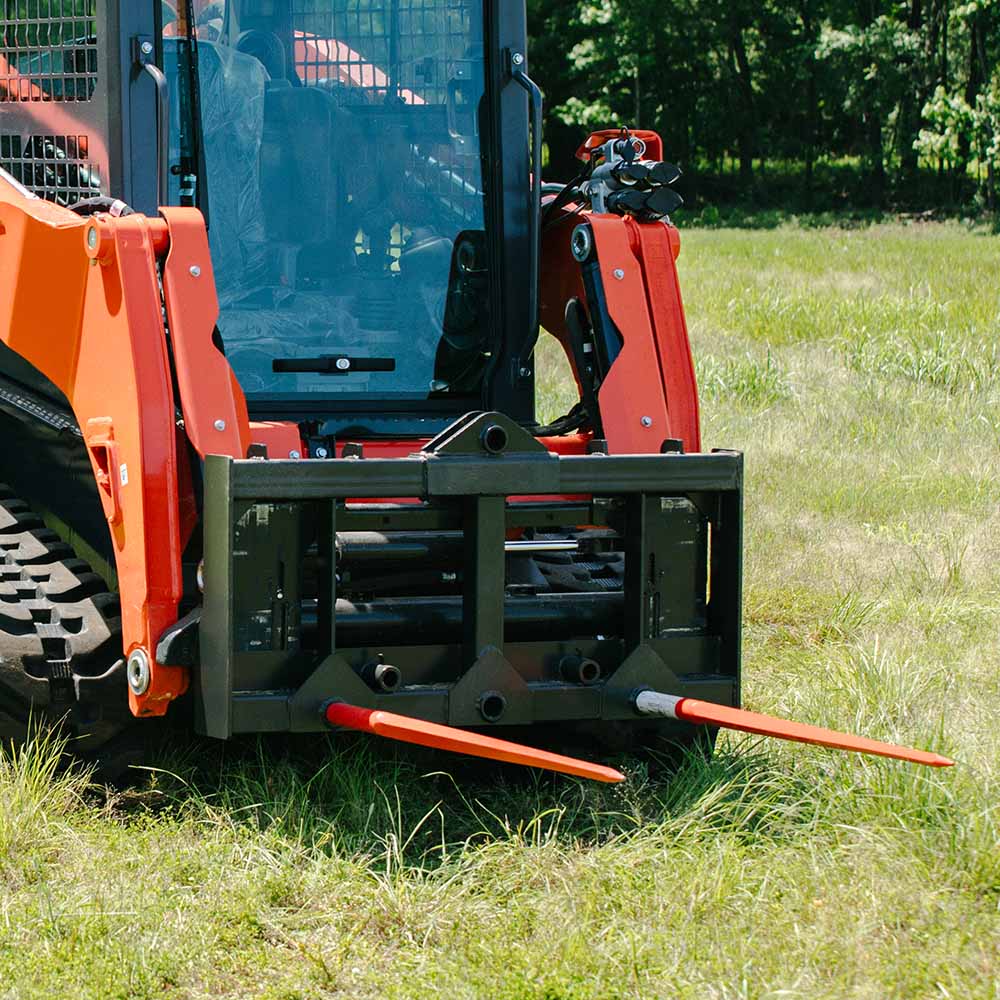 Heavy-Duty Hay Frame with Hay Spears | 2 / Frame + 43" Spear