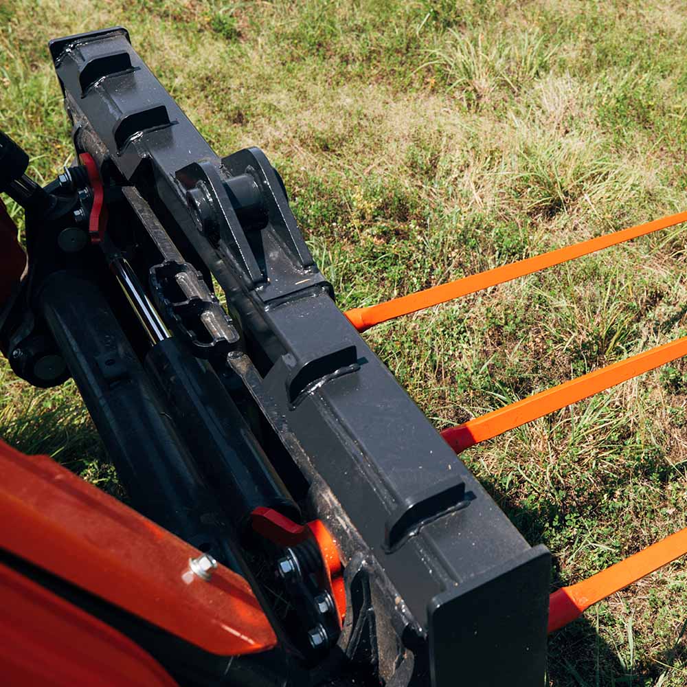 Heavy-Duty Hay Frame with Hay Spears | 3 / Frame + 43" Spear