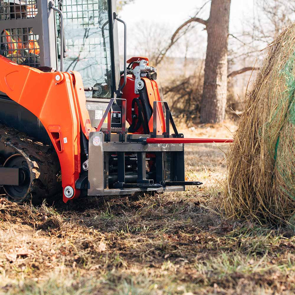 USA Made Standard Series Step-Through Hay Frame Attachment | Titan ...
