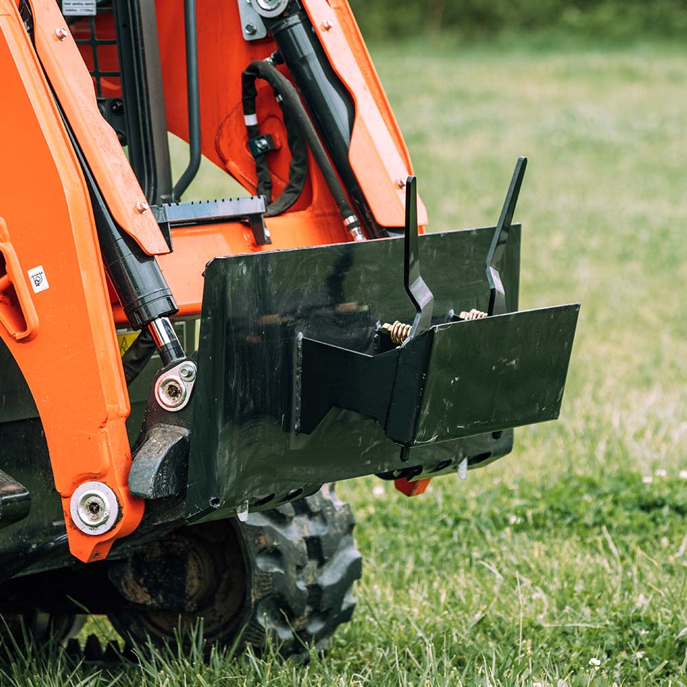 Full Size to Mini Skid Steer Adapter - view 2