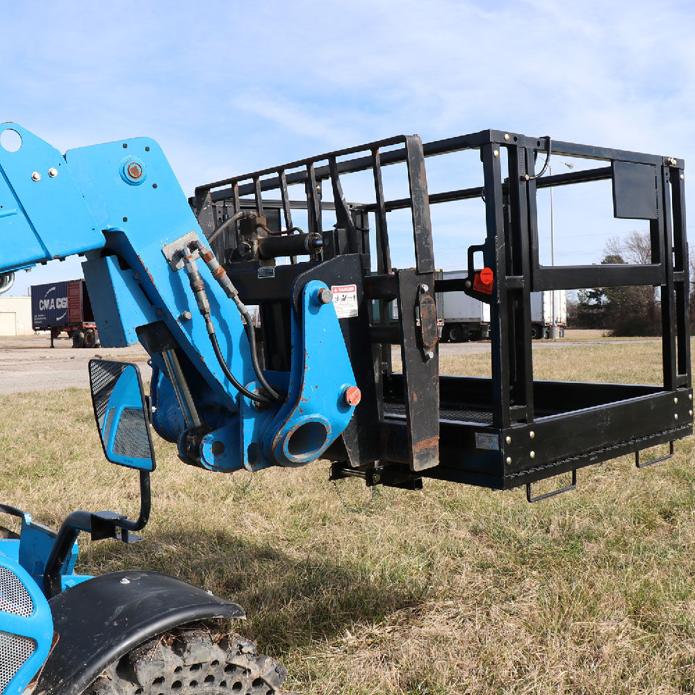 SCRATCH AND DENT - 4'x6' Telehandler Work Platform Man Basket - FINAL SALE