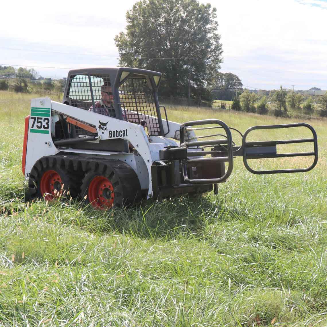 SCRATCH AND DENT - Round Hay Bale Gripper - FINAL SALE