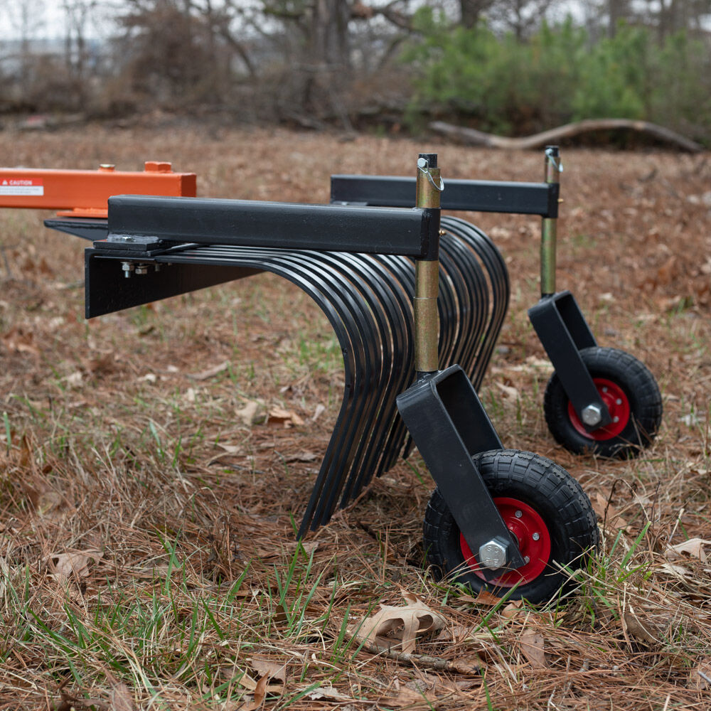 3 Point Landscape Rakes, Optional Bolt-On Wheels - Rake Length: 4' - Optional Bolt-On Wheels: Yes | 4' / Yes