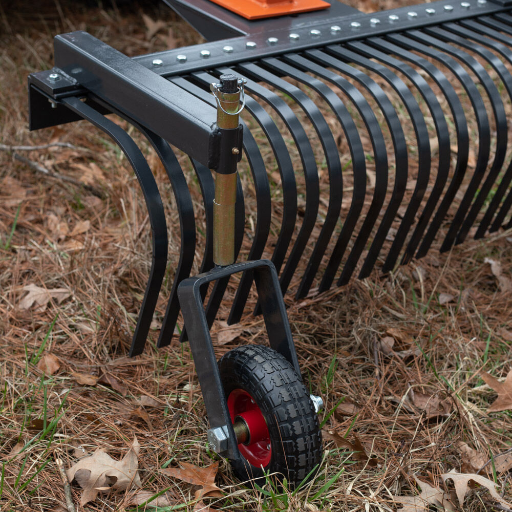 3 Point Landscape Rakes, Optional Bolt-On Wheels - Rake Length: 4' - Optional Bolt-On Wheels: Yes | 4' / Yes