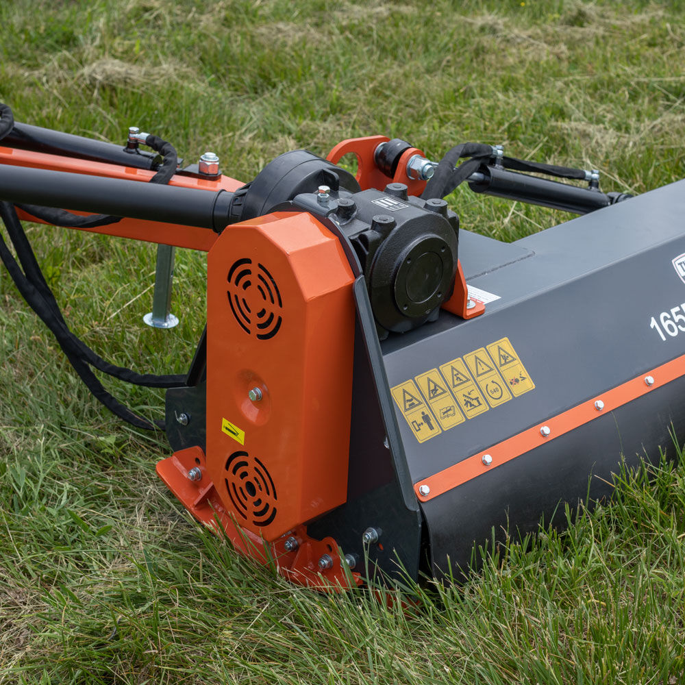 SCRATCH AND DENT - 57" 3-Point Offset Flail Ditch Bank Mower - FINAL SALE