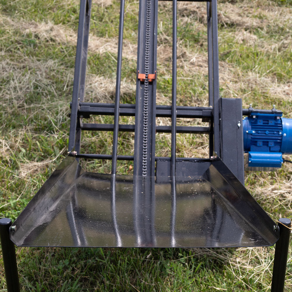 Hay Bale Chute for 15 FT Hay Elevator - view 6