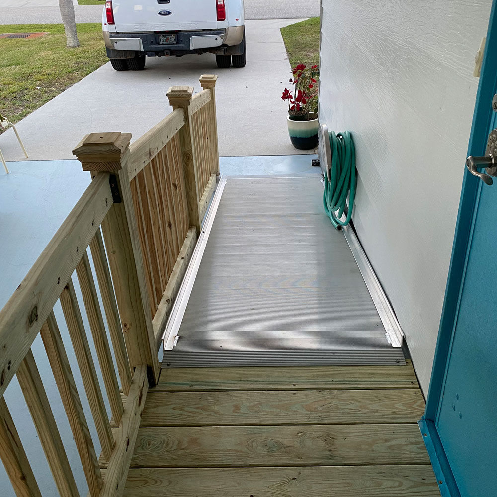 SCRATCH AND DENT - 9.5 FT Aluminum Wheelchair Entry Ramp - FINAL SALE - view 3