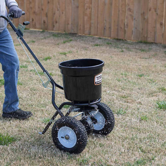 50 LB Professional Broadcast Spreader view 2