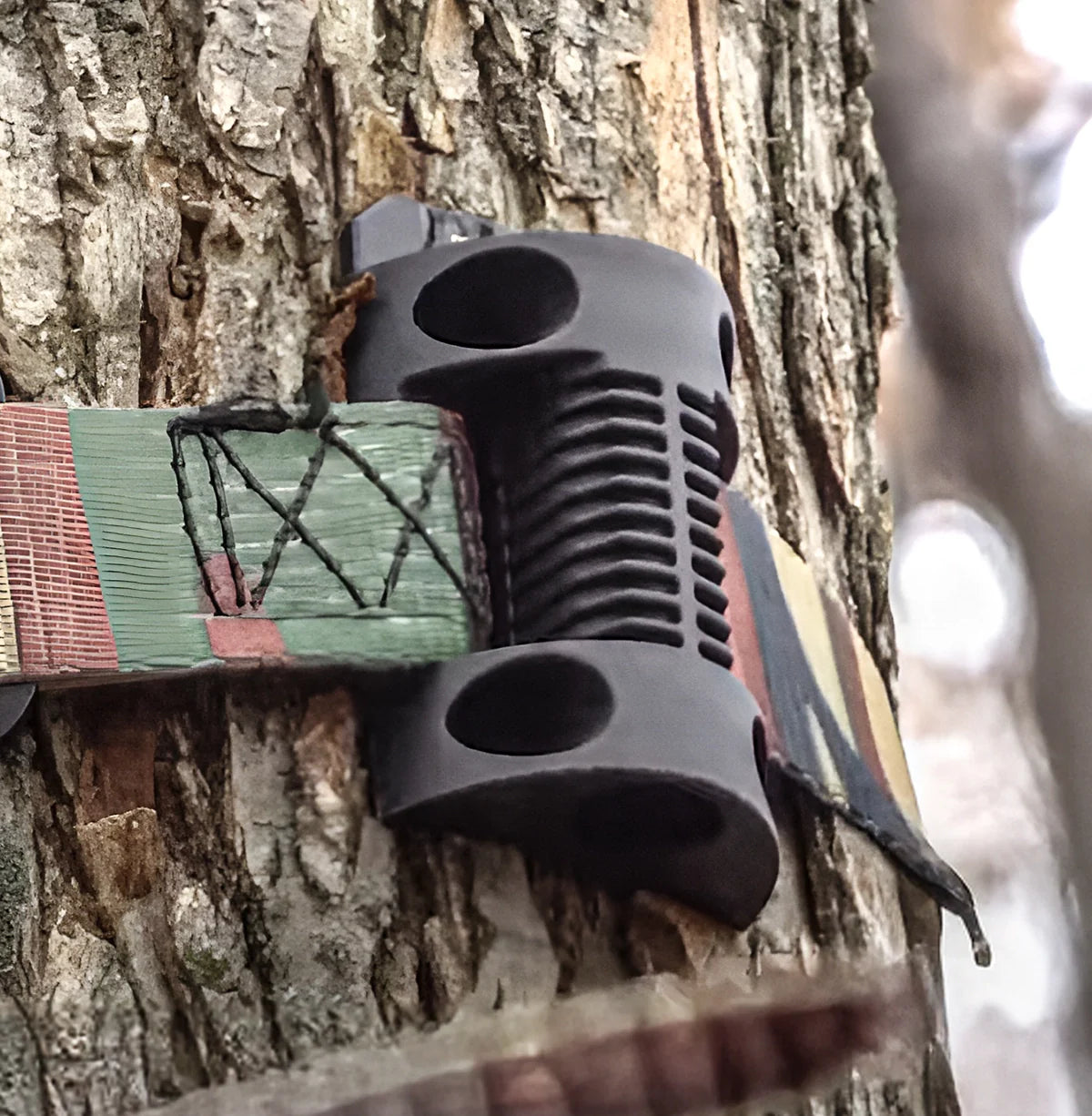 Ozonics Smart Arm Permanent Tree Mount - view 2