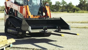 Medium-Duty Clamp-On Pallet Forks | With Stabilizer Bar