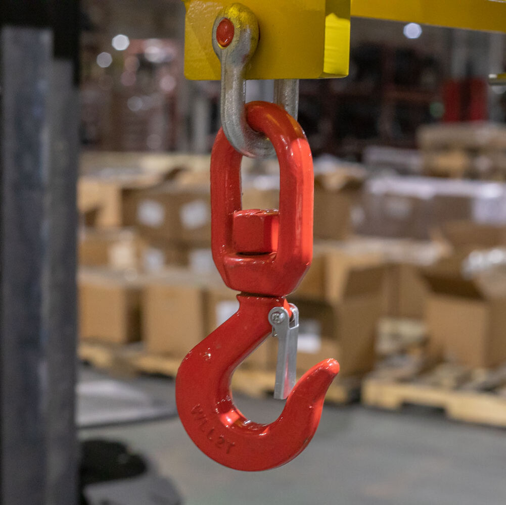 Fork Lifting Hoist Hook - Yellow Finish Fork Mounted Crane with Single HD  Red Swivel Hook and Large T-Screws - Lift Heavy Loads with Ease - Warehouse  or Factory Attachment